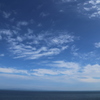 海の青　空の青