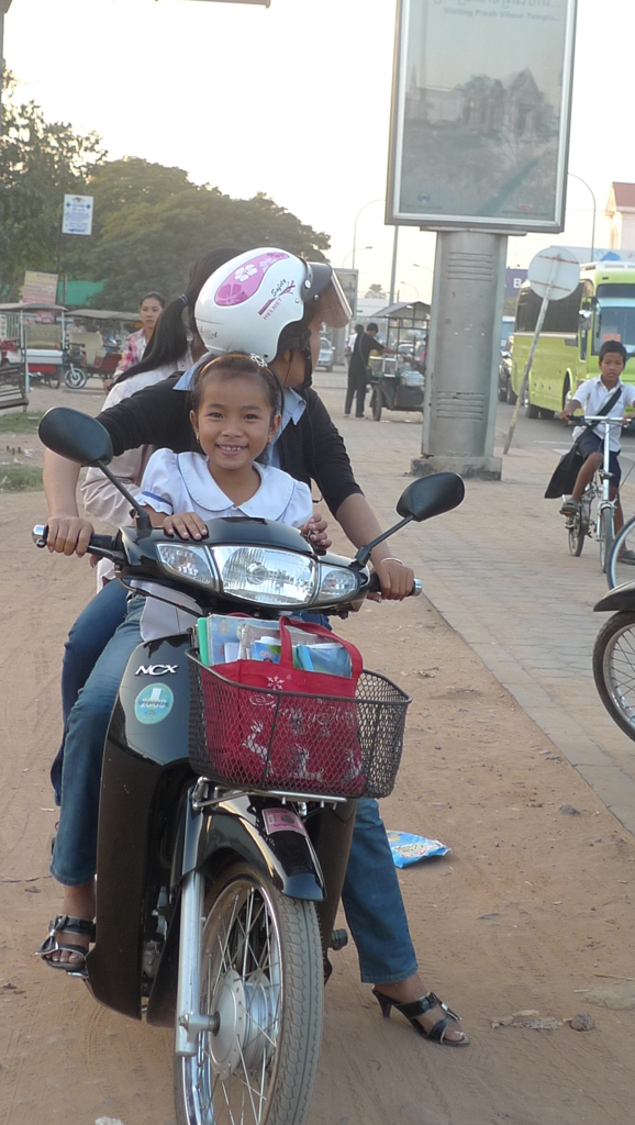 原チャ3人乗り。