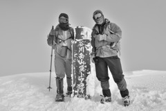 厳冬期の谷川岳　山頂到着