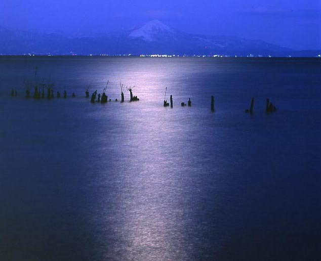 月光・琵琶湖