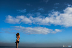 海と雲と彼女
