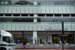 NEWoMaｎ