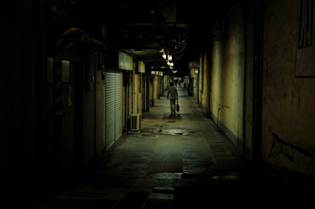 yurakucho alley