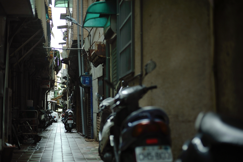 路地裏天国