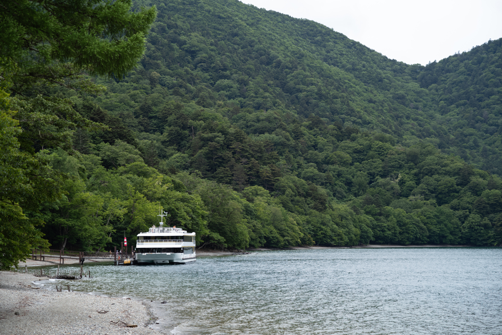 中禅寺湖にて