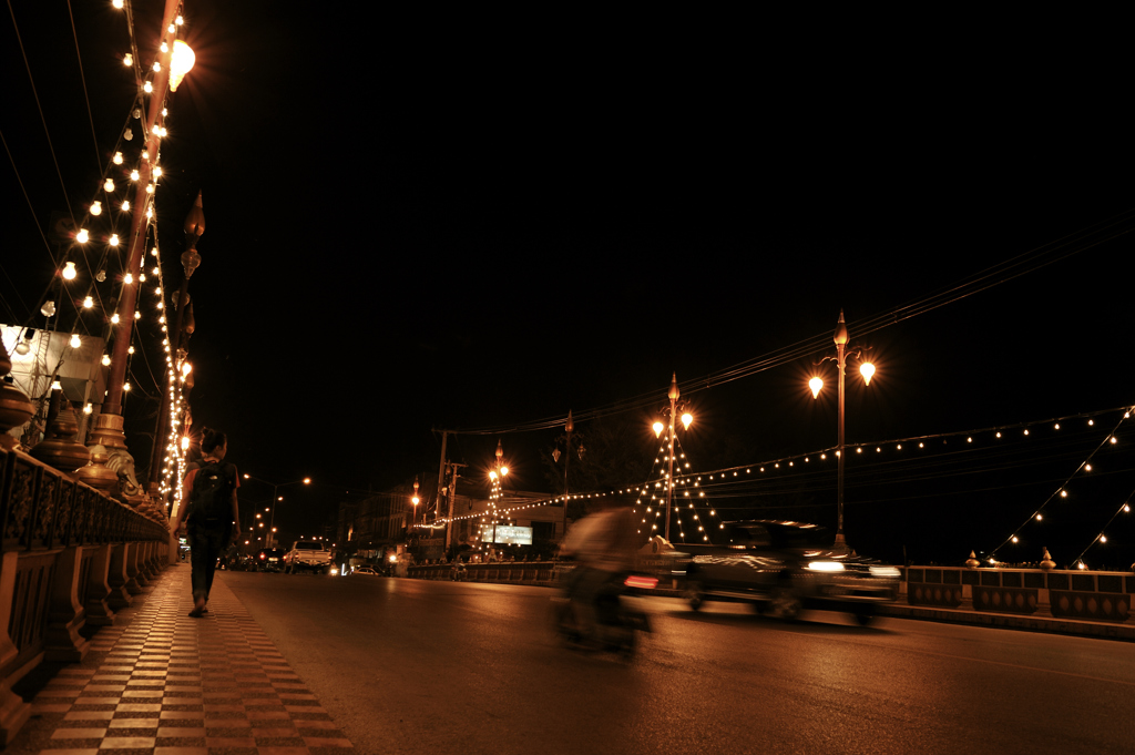 Sukhothai night