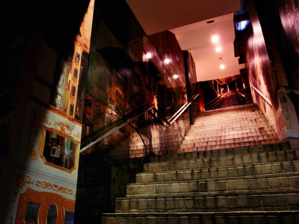 motomachi-COMME des GARCONS