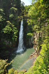 西椎屋の滝