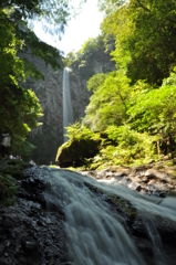 東椎屋の滝
