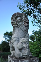 仲睦まじく