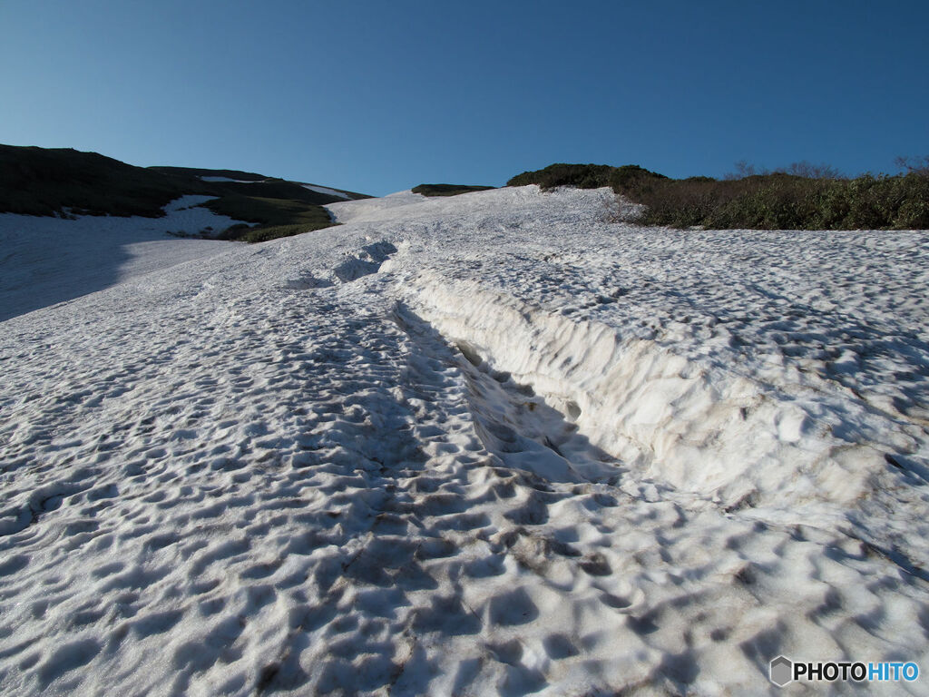 雪渓歩き