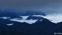 暗雲海