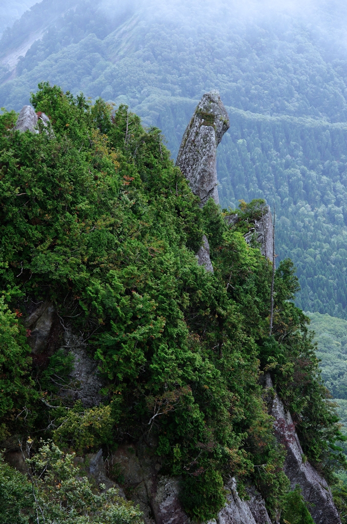 甑山登山・烏帽子岩
