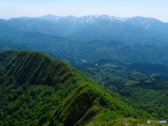 屏風岳と神室連峰