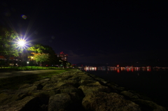 湖岸の遊歩道　②