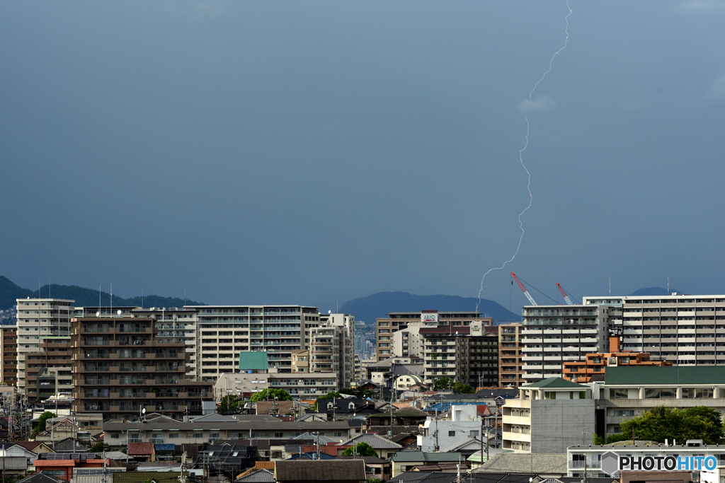 雷ゴロゴロ(落雷)