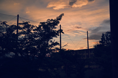 夕刻に雨上がる