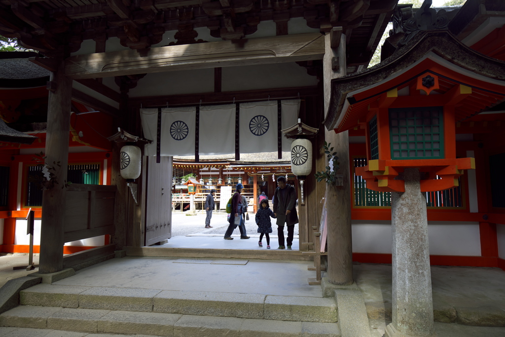 山辺の道　石上神社