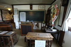 伊賀街角　教室
