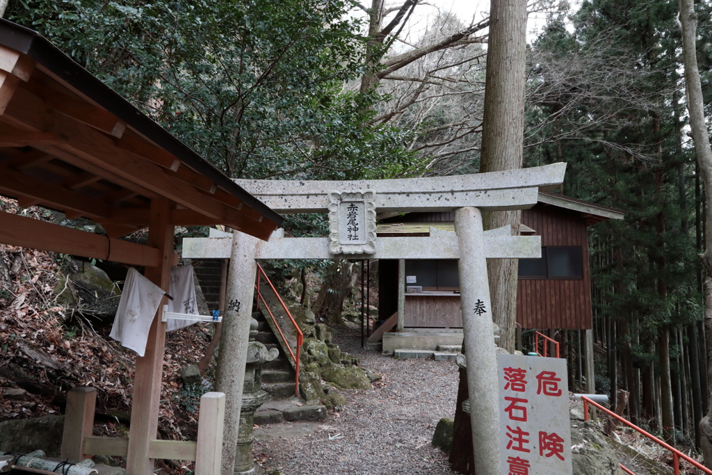 奇岩の神社