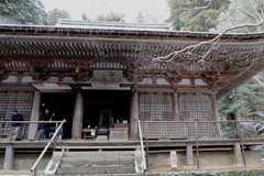 厳冬の室生寺
