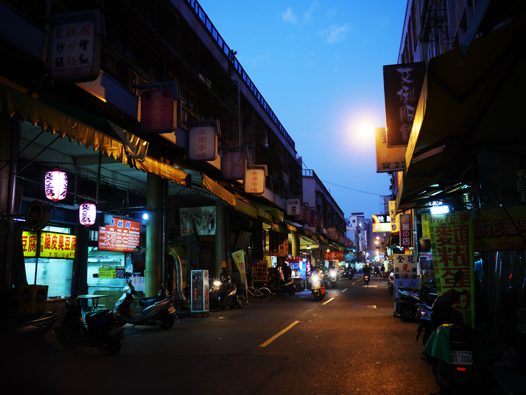 台南