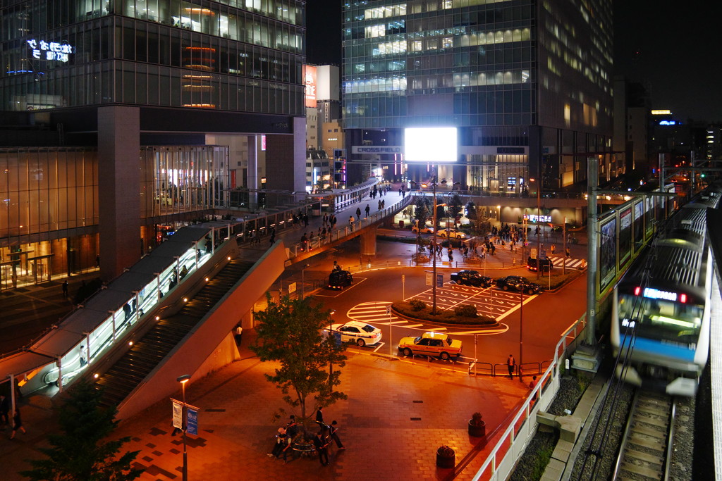 秋葉原駅前