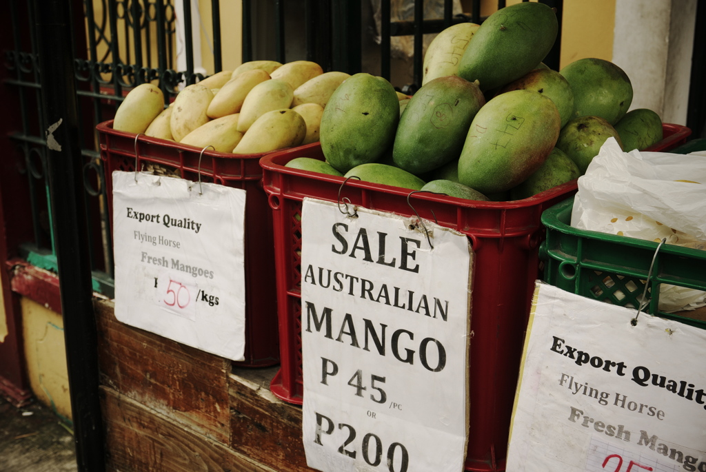 道端のマンゴー