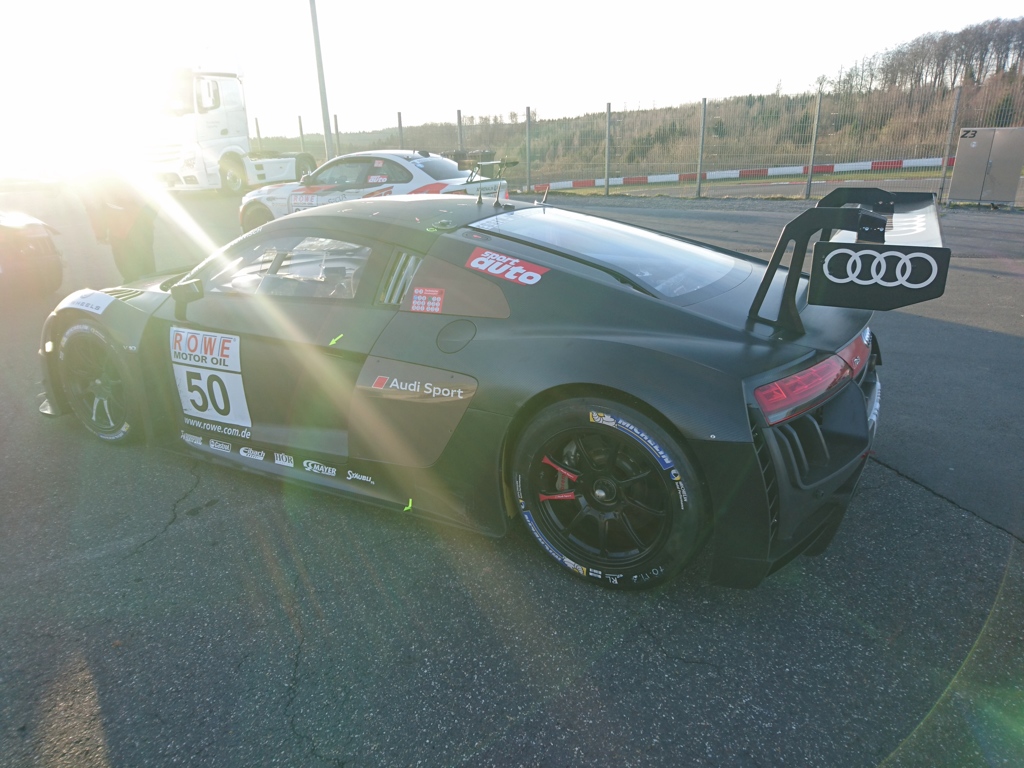 R8