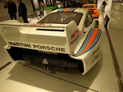 935 Rr