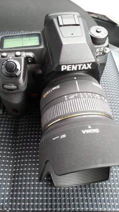 落とせちゃった  (^_^;)30mm  F1.4
