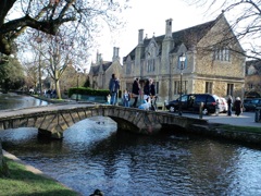 コッツォルズ（Bourton on the Water）