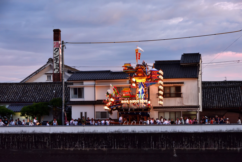 日田の町並と山鉾