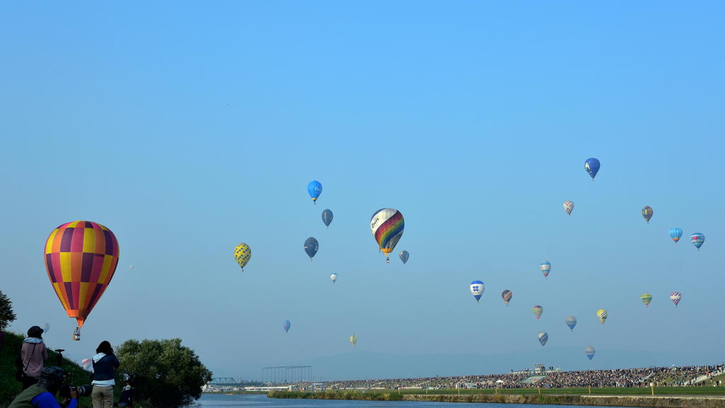 同じ空の下