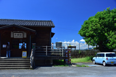 夏の駅