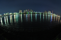 河川の街明かり