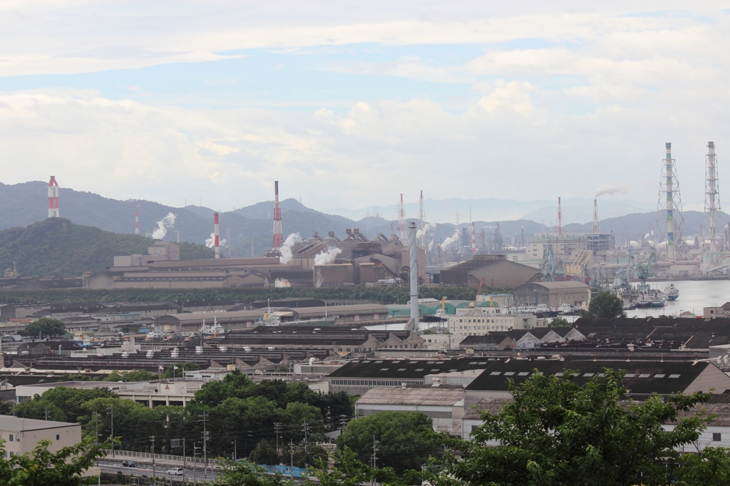 雨あがりの水島