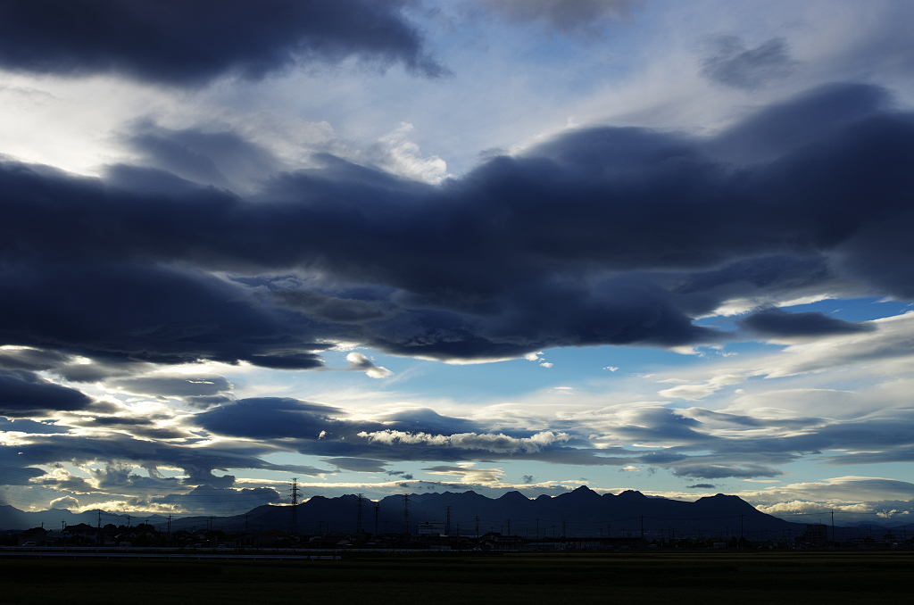 雨近し