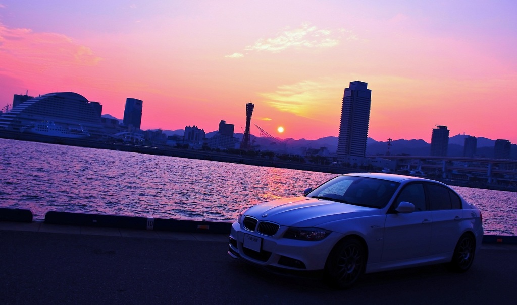 ＫＯＵＢＥの夕日
