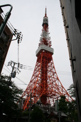 街の中にひっそりと佇む