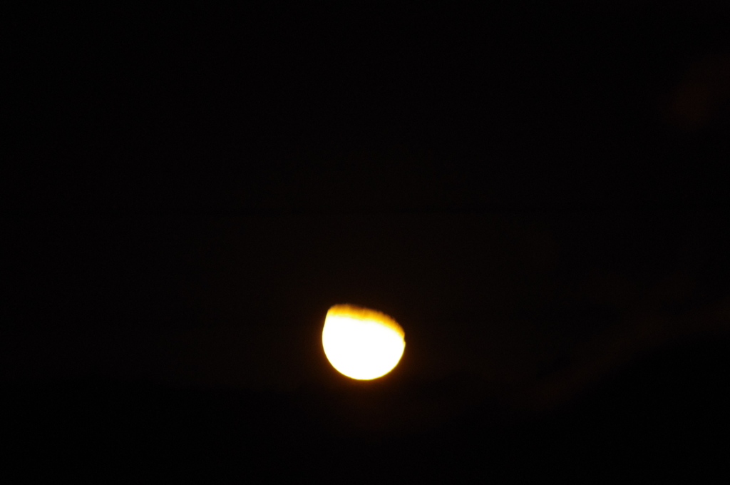 052