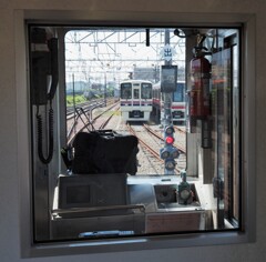 桜上水駅で通過待ち