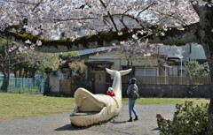 クジラに乗った赤ちゃん