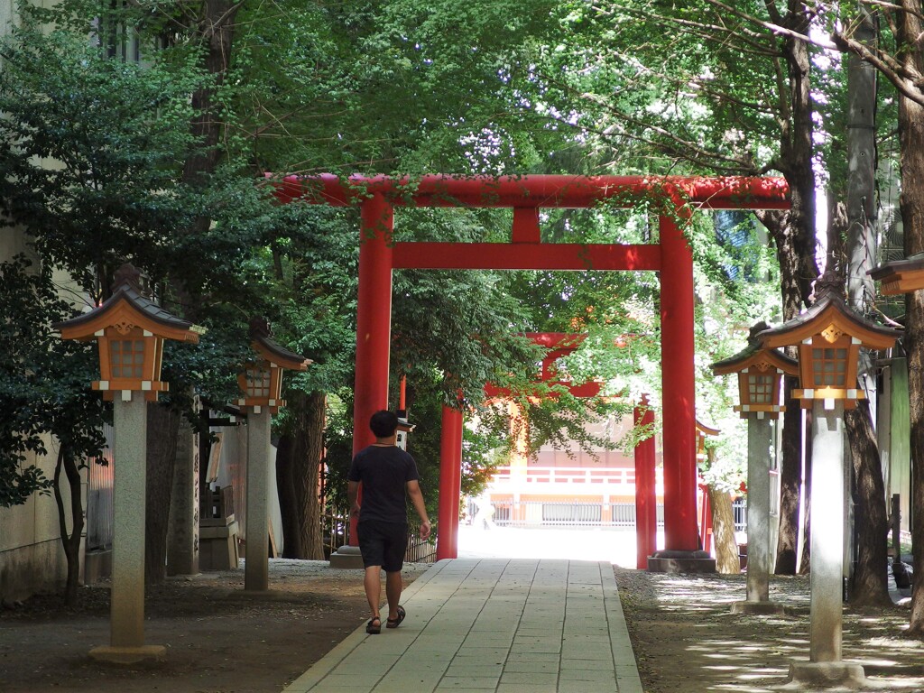 花園神社