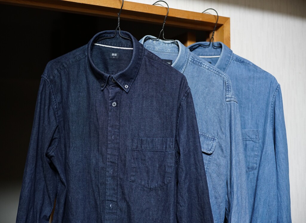 デニムシャツの季節