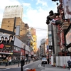 新宿歌舞伎町の朝