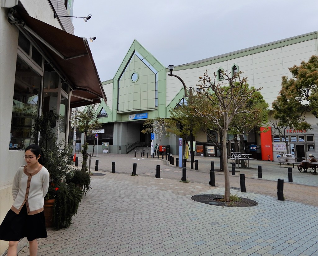 小田急和泉多摩川駅前