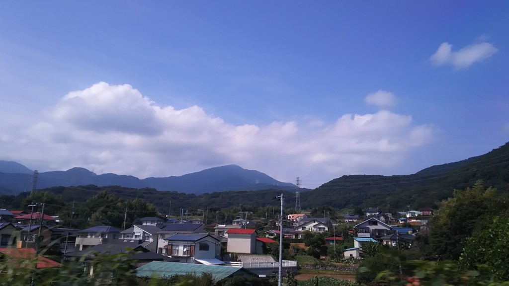 土曜の昼は秦野に来るの