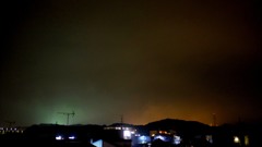 にぎやかな夜空