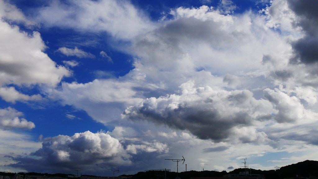 南西の雲